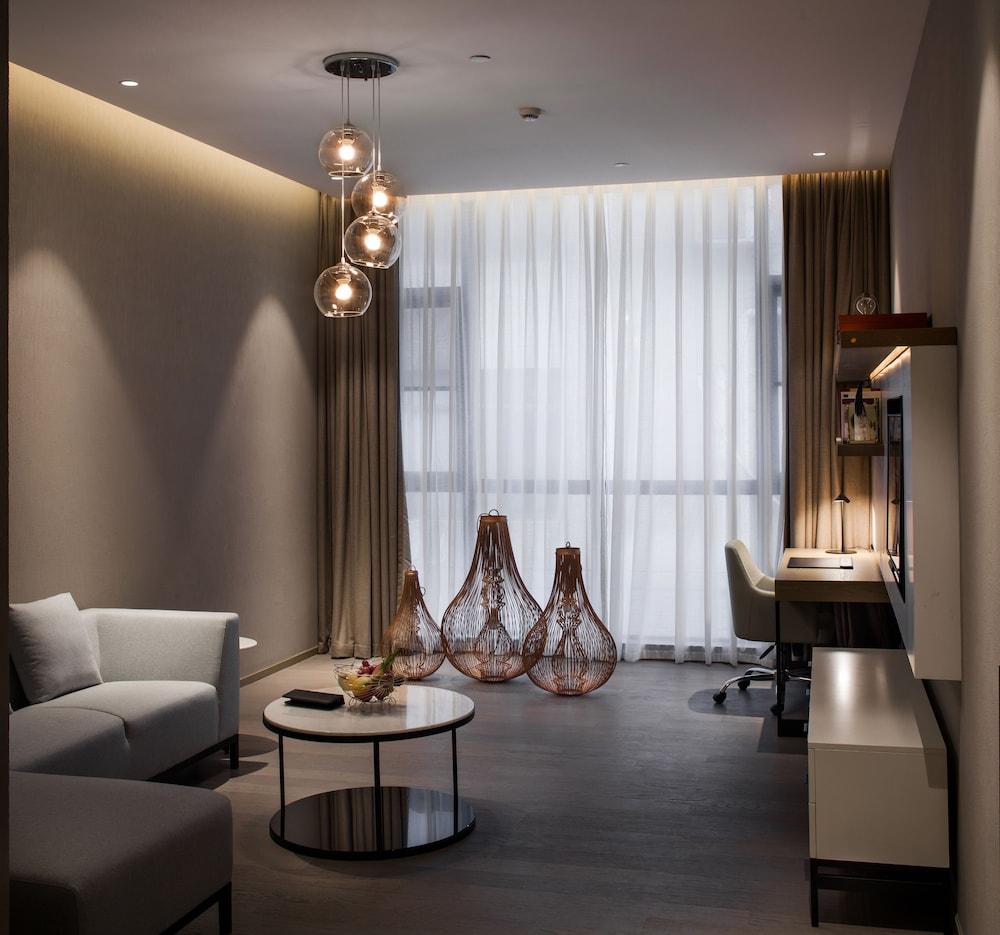 Swisstouches Guangzhou Hotel Residences Eksteriør billede