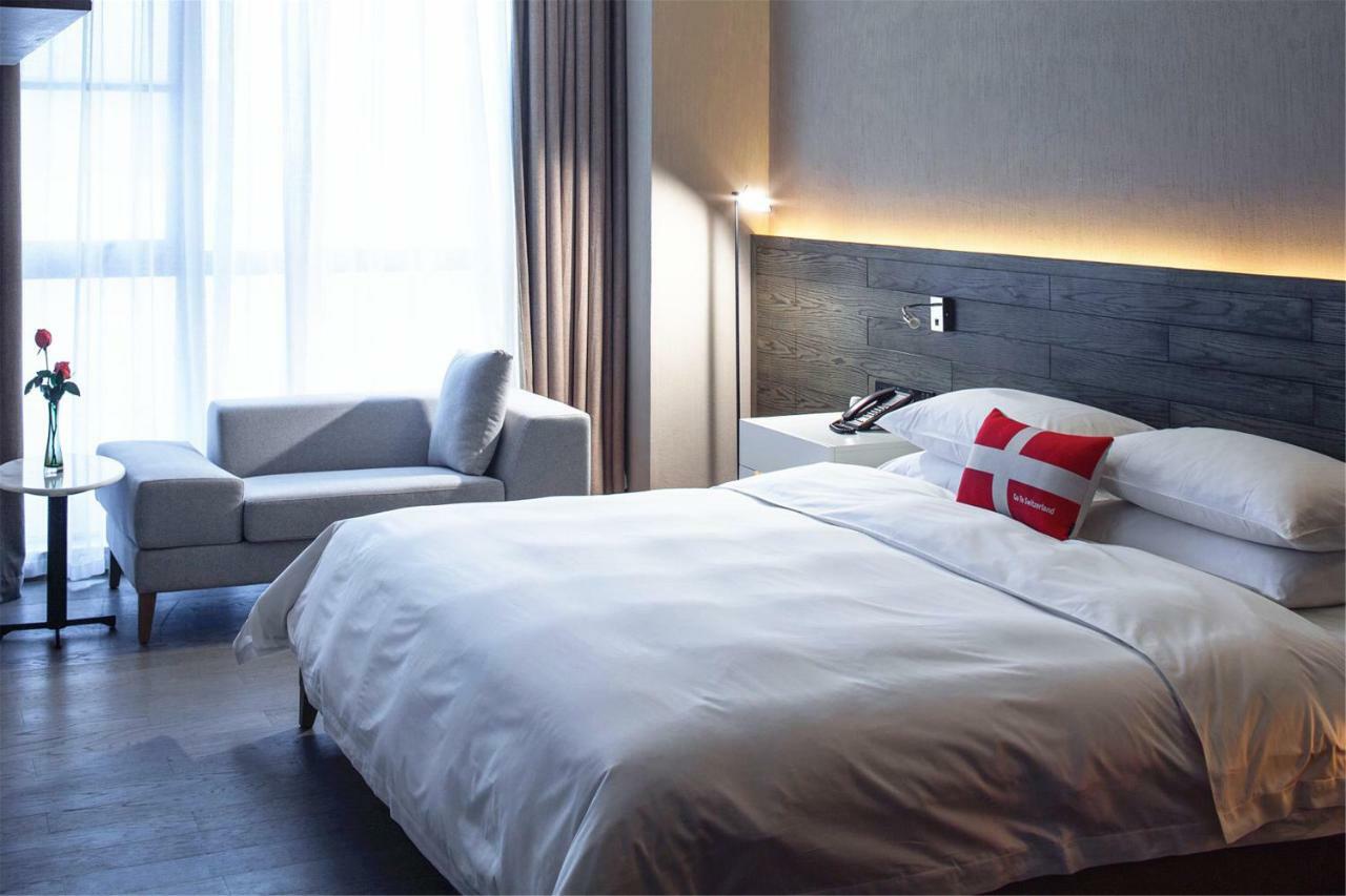 Swisstouches Guangzhou Hotel Residences Eksteriør billede