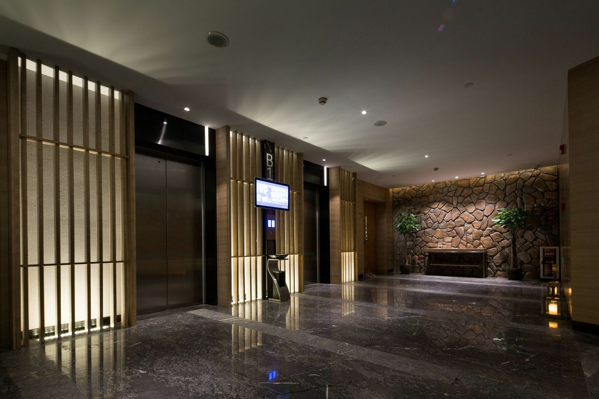 Swisstouches Guangzhou Hotel Residences Eksteriør billede